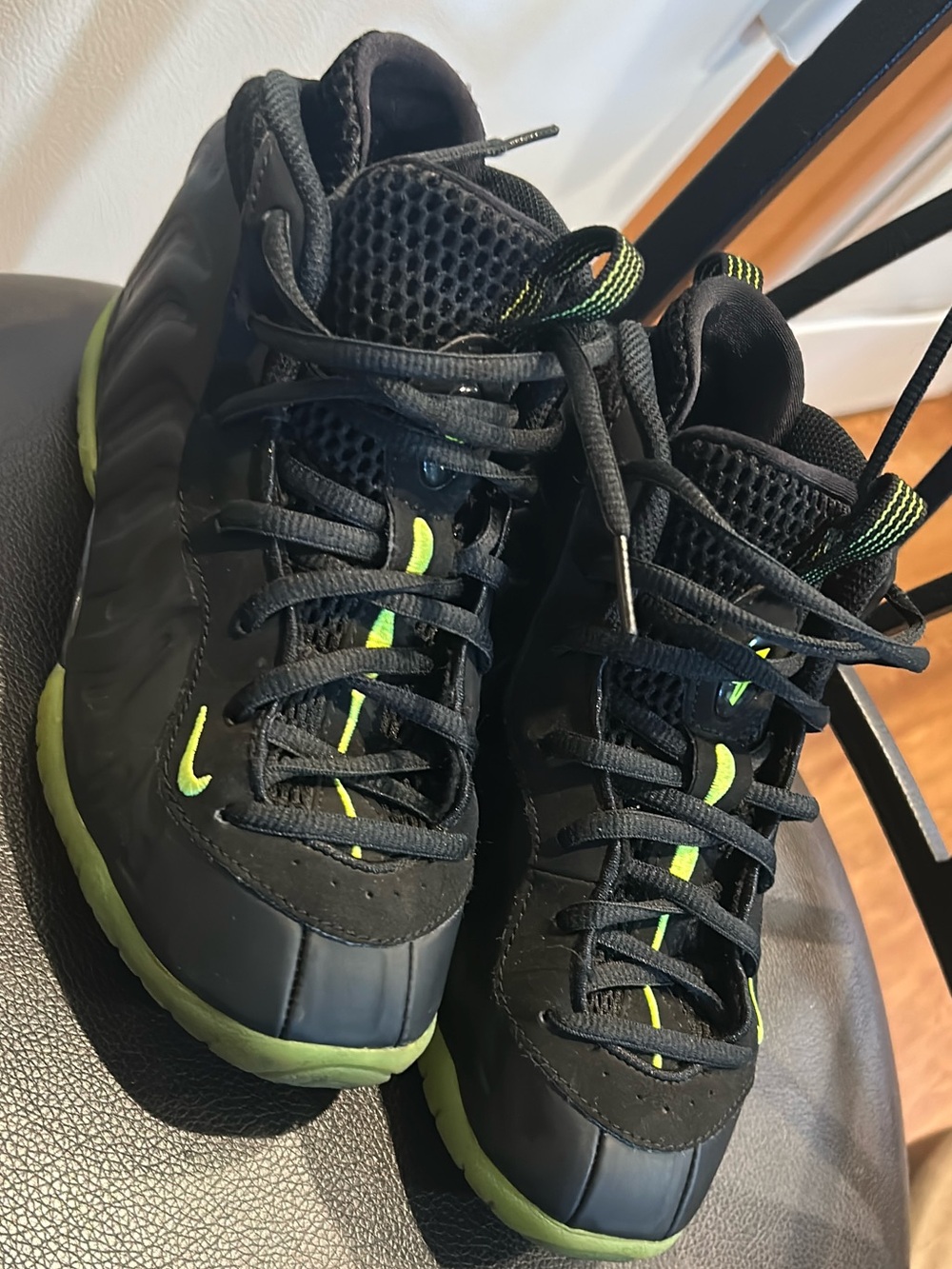 Nike Kids Black Sneakers with Neon Green Accents